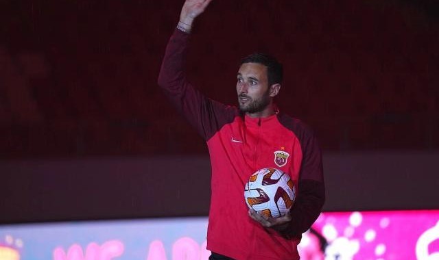 九游娱乐-海港以5球大胜迎平科驾临 哈维尔：还未到最佳状态