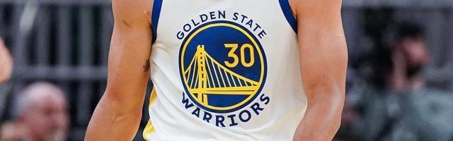 九游娱乐官网入口-库里明日战火箭继续缺席 维金斯复出担任先发