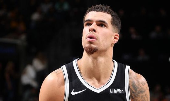 费尔南德斯谈小波特：他总是以身作则 这对球队而言非常重要